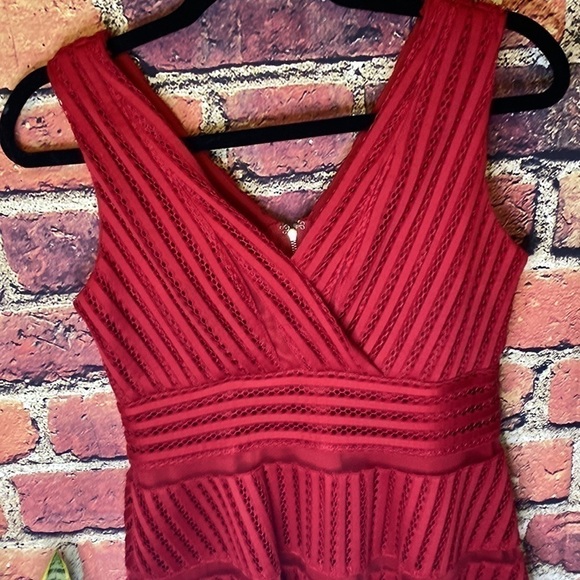 She + Sky Red Fit & Flare Skater Laser Cut Dress Size M - Picture 4 of 13